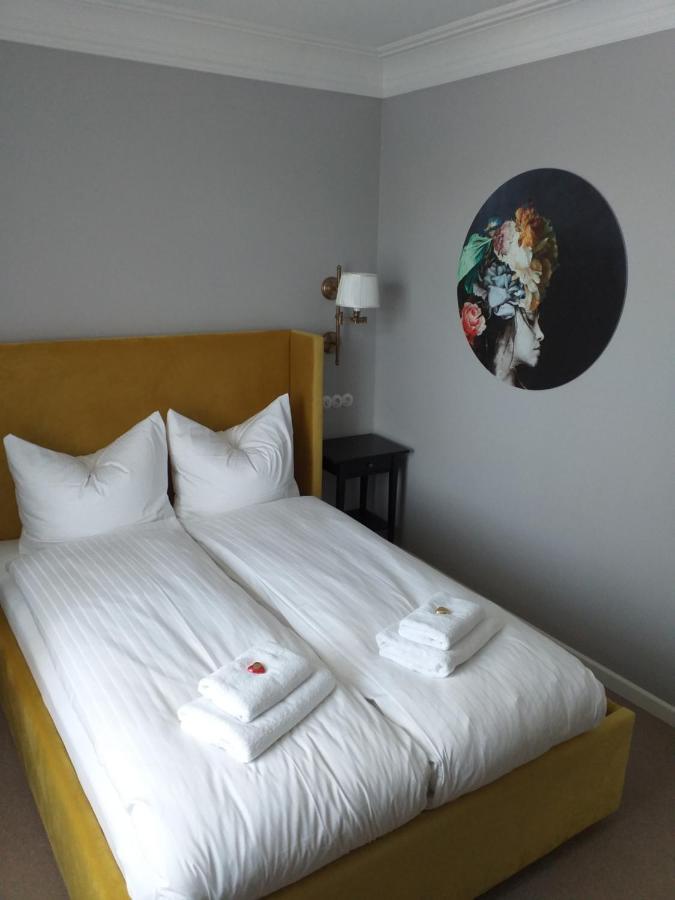 Hotel Landgasthof Adler 巴特克罗青根 外观 照片