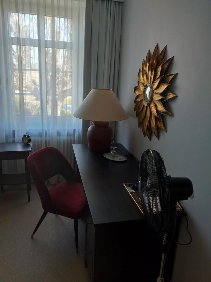 Hotel Landgasthof Adler 巴特克罗青根 外观 照片